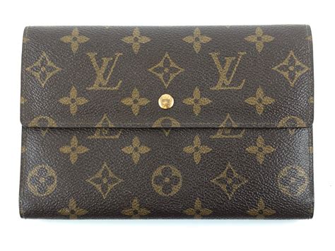 louis vuitton womens wallet price|Louis Vuitton trifold wallet women's.